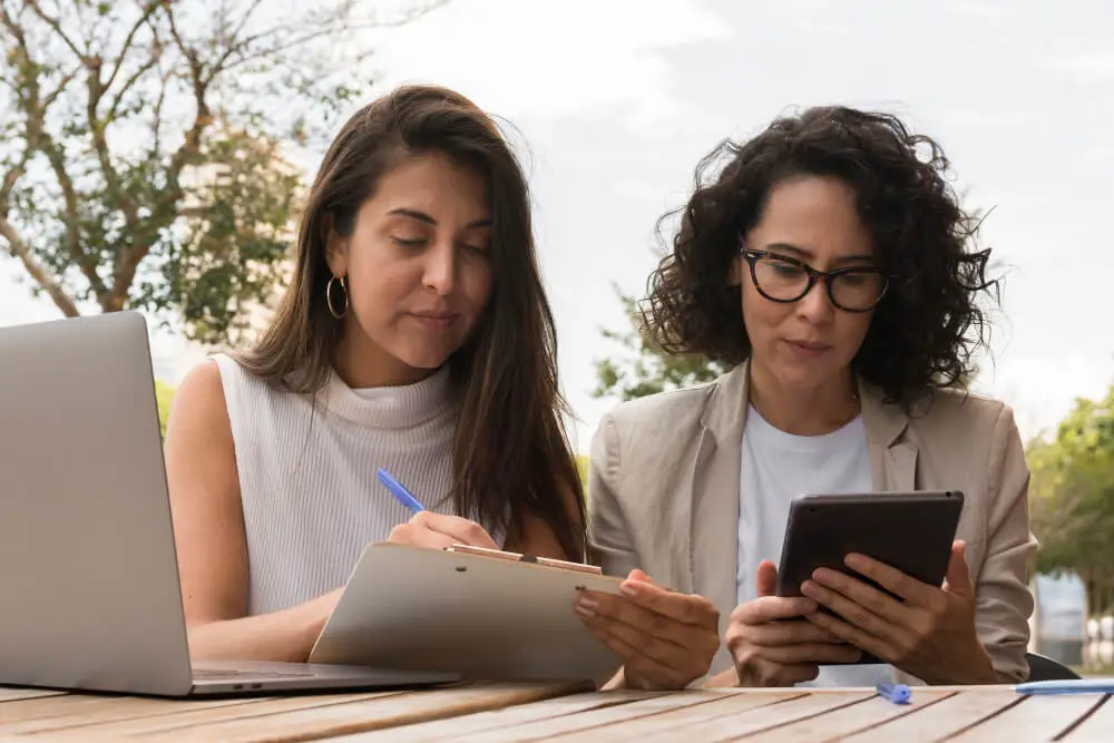 como começar a aprender sobre finanças